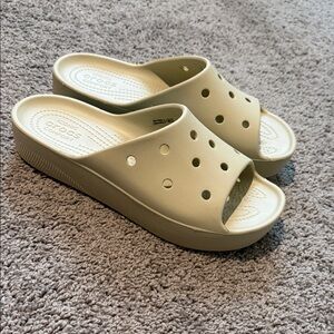 Croc Women’s Platform Slides
